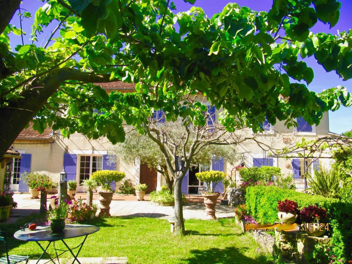 Villa Le Vieux Pont Carpentras Exterior foto